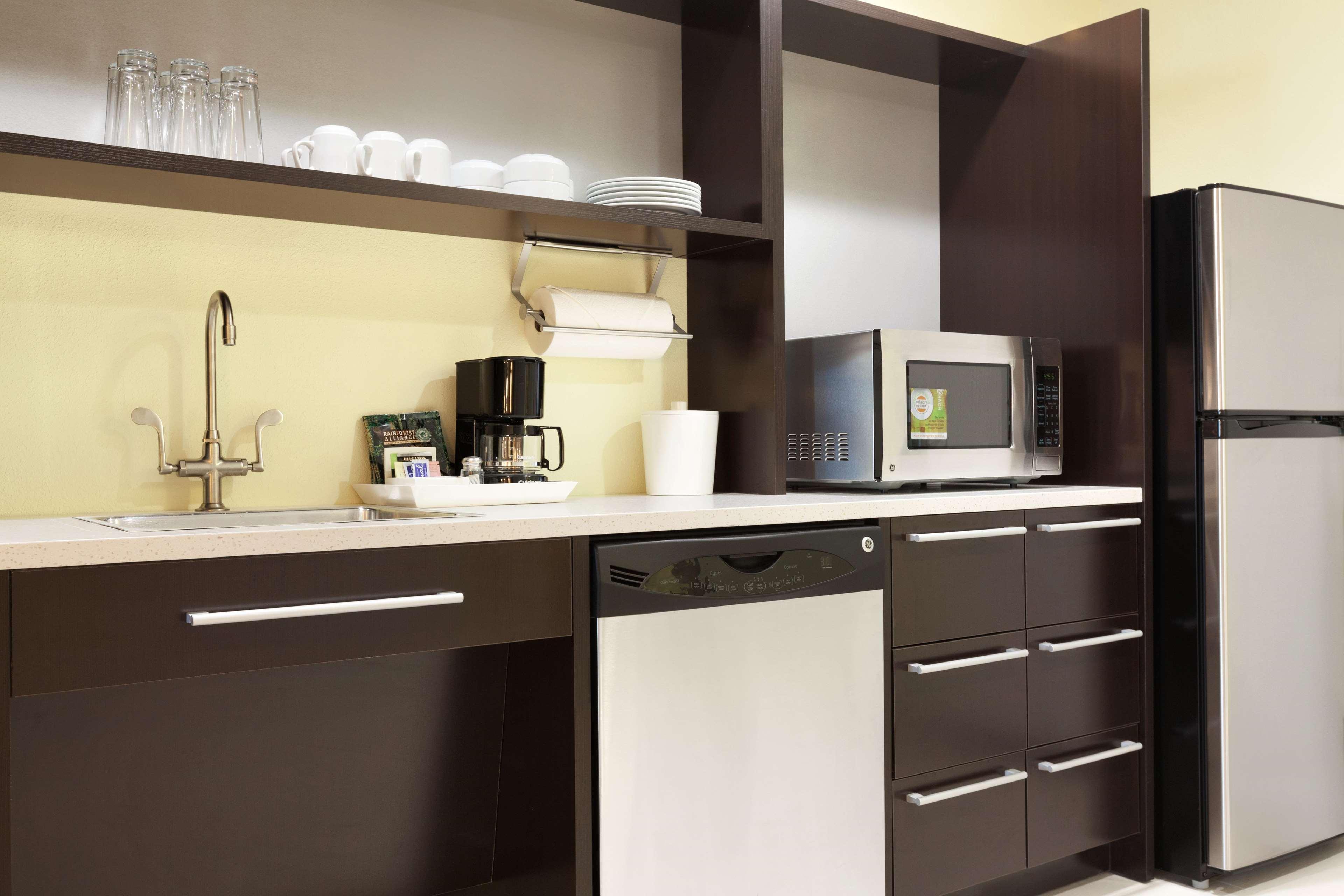 Home2 Suites By Hilton El Paso Airport Екстериор снимка